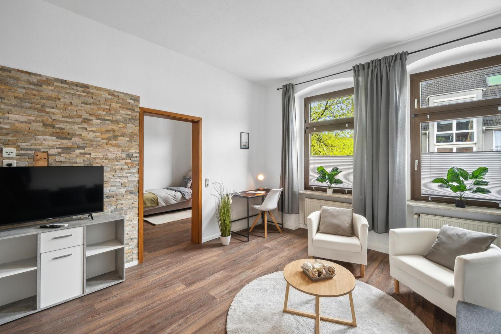 Wupper Home Ii, Top Lage Ideal Fuer Geschaeftsleute, Monteure, Familien, 3 Zimmer, Flachbild-Tv Wuppertal Exterior foto